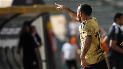 تطورات ملف تمديد عقد أفشة مع الأهلي 