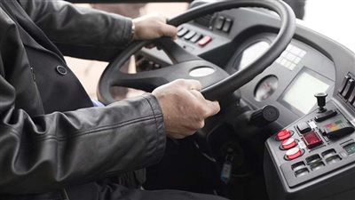 تراجع نسبة تعاطي المخدرات بين سائقي الحافلات المدرسية إلى 0.3%