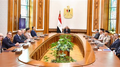 السيسي: مهتمون بجذب استثمارات الشركات الإيطالية الكبرى في قطاع التعدين والصناعة التحويلية