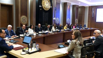 اجتماع عاجل لرئيس الوزراء بشأن منظومة المدارس الفنية والحرفية 