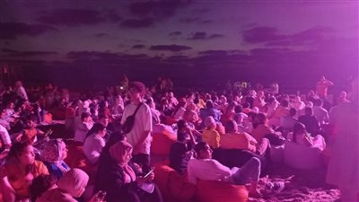 بدء توافد الجمهور على حفلة هشام عباس وحميد الشاعري