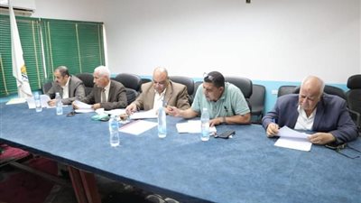 تعليم الوادي الجديد يبدأ المقابلات الشخصية للتجديد للوظائف القيادية 