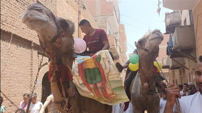 أقباط المنيا يحتفلون