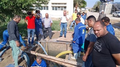 مياه الفيوم: العمل جار لإصلاح كسر مفاجئ في خط ناقل قطر 1000 مليمتر