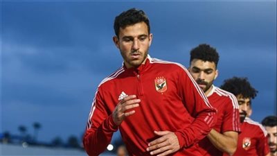 أيمن الشريعي يكشف سر تنازل إنبي عن حق رعاية حمدي فتحي