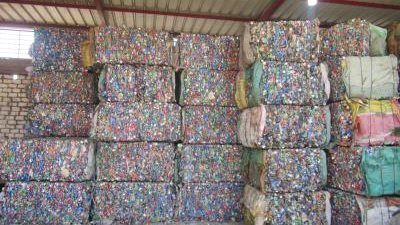 حملة لشرطة المسطحات تضبط 5 مصانع عشوائية بدون ترخيص (صور)