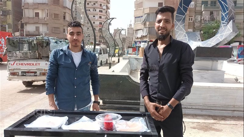 فريسكا ملوي، فيتو