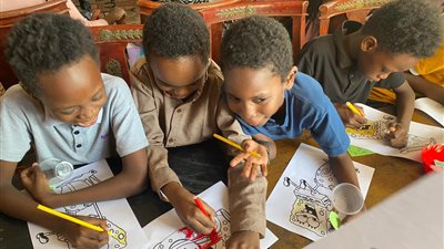 الافريقي للأبحاث ACRESS يستضيف نساء وأطفال السودان الناجين من الحرب (صور)