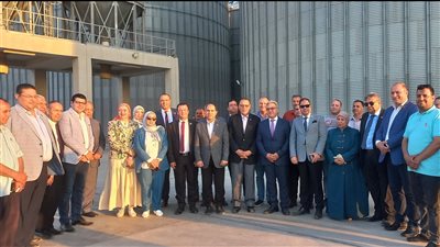 وفد محلية النواب يتفقد محطة صرف صحي بالزقازيق وتغطية مصرف بلبيس