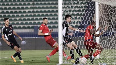 الأهلي يستعيد صدارة الدوري بالفوز على الحرس ويهبط رسميا للدرجة الثانية