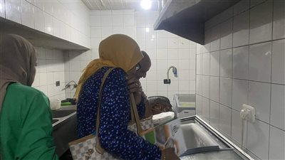 حملات مكبرة للأجهزة التنفيذية بأحياء الإسكندرية لإزالة إشغالات الباعة الجائلين 