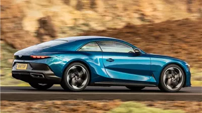  بنتلي تطرح سيارتها الفارهة بسعر 2 مليون دولار (صور)