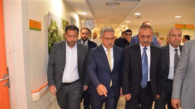 محافظ الإسماعيلية ولجنة الحكم المحلي بمجلس النواب يتفقدون مجمع الإسماعيلية الطبي (صور)