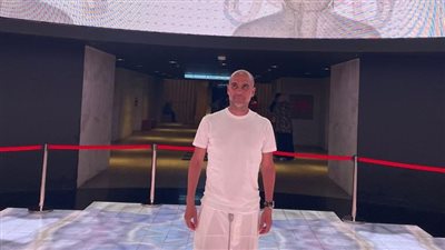 المدرب الإسباني بيب جوارديولا وأسرته في زيارة للمتحف القومي للحضارة