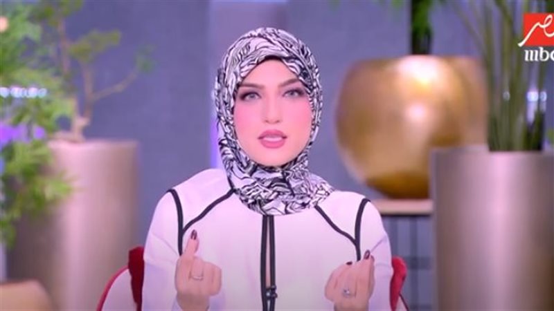 الإعلامية ياسمين