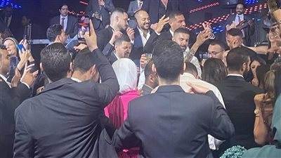 أحمد أبو هشيمة ونادية الجندي ولقاء الخميسي في حفل زفاف ابنة خالد صلاح