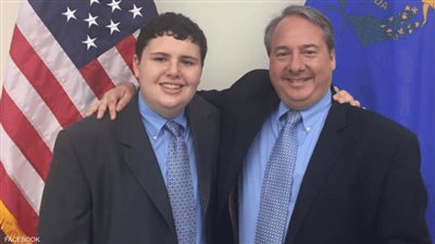 الصدفة تنقذ مليارديرا ونجله من الموت بالغواصة المفقودة، نص الرسائل يكشف ماذا حدث 