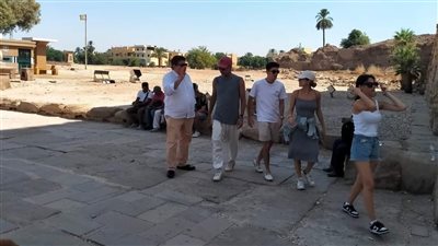 خبير سياحي يشرح أهمية تقرير السياحة العالمي بأن مصر دولة آمنة 