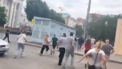 الرعب يسيطر على سكان روستوف الروسية بعد سماع دوي انفجار (فيديو)