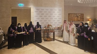 بالورود والبخور، استقبال آخر أفواج حجاج السياحة بمكة 