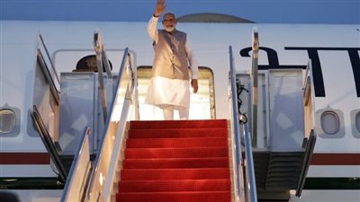 رئيس وزراء الهند يصل مصر 