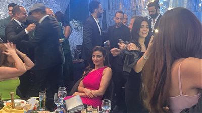 رضوى الشربيني وعماد زيادة وهايدي كرم في حفل زفاف ابنة خالد صلاح (صور)