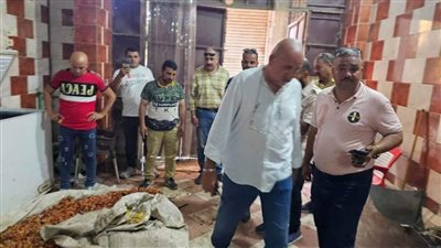 ضبط مصنع يغش التونة بقشر الجمبري والإستاكوزا في العمرانية (صور)