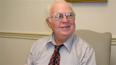 وفاة مُصاب بالتوحد عن عمر ناهز 89 عاما