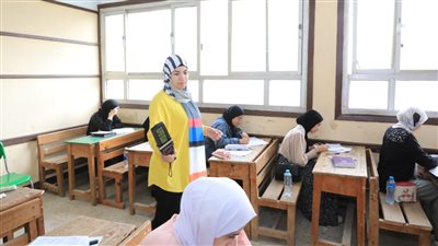 53 ألفا و414 طالبا بالثانوية يؤدون امتحاني الفيزياء والتاريخ في 151 لجنة بالدقهلية