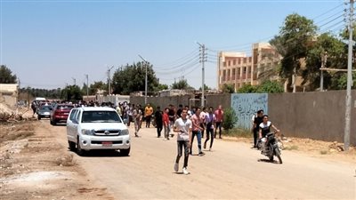 طلاب الثانوية العامة بالوادي الجديد: الكيمياء صعب جدًا وغير مباشر والجغرافيا معقول (فيديو)