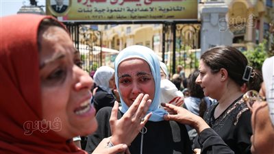 أخبار امتحان الكيمياء اليوم، معلم يكشف حقيقة وجود أخطاء بالامتحان