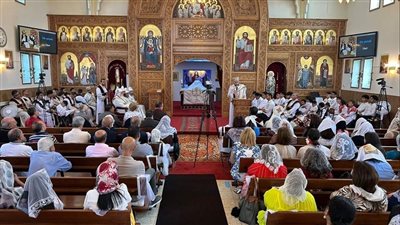 الأنبا أرساني يترأس احتفالات ذكرى تأسيس كنيسة العذراء بهولندا