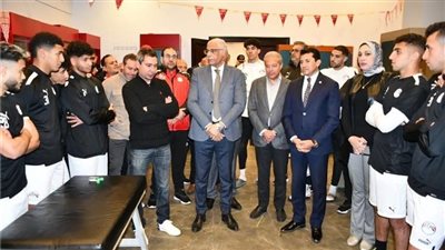 وزير الشباب والرياضة يؤازر المنتخب الأوليمبي قبل مواجهة النيجر بأمم أفريقيا للشباب