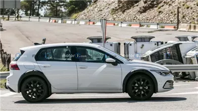 مواصفات سيارات فولكس فاجن تي روك 2025