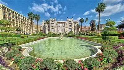 كرنڤال فني لطلاب جامعة عين شمس احتفالًا بنهاية العام الجامعي