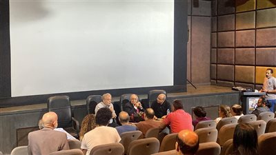 محمد فاضل: اتقال لي هتخش مستشفى أمراض عقلية بسبب الزعيم والسندريلا (فيديو)