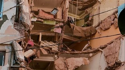 الصحة: 4 إصابات في انهيار عقار الإسكندرية حصيلة أولية