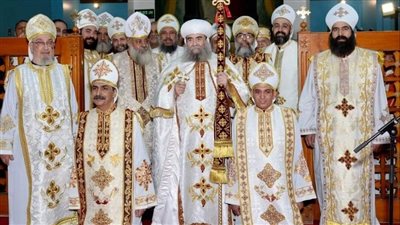 الأنبا يوأنس يرسم كاهنين للخدمة في إيبارشية أسيوط