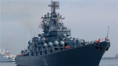 سفن روسية تخترق بحر الفلبين 