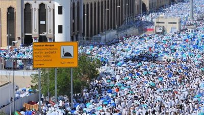 20 صورة ترصد توافد حجاج بيت الله الحرام على عرفات 