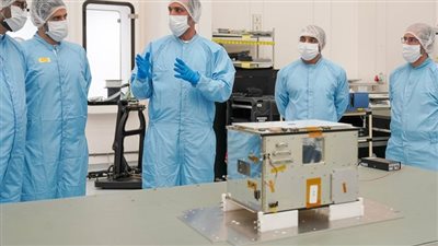 إطلاق القمر الاصطناعي فاي التجريبي في الإمارات (بث مباشر)