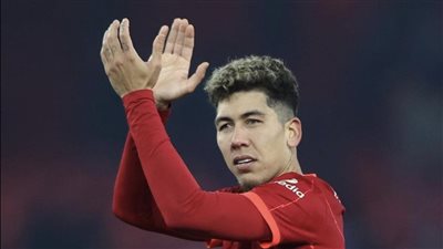 البرازيلي فيرمينو يتفق على التوقيع مع أهلي جدة السعودي 