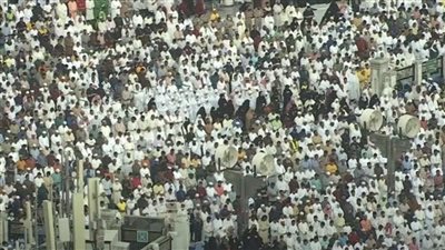 بث مباشر.. الحجاج يؤدون صلاة عيد الأضحى من المسجد الحرام