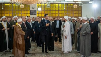 زعماء عرب يؤدون صلاة عيد الأضحى ( فيديو)