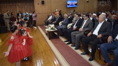 محافظ بورسعيد يستقبل المهنئين بعيد الأضحى المبارك (فيديو وصور)