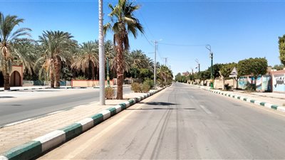 بسبب ارتفاع درجات الحرارة، شوارع الواحات خالية من المواطنين في أول أيام عيد الأضحى (فيديو)