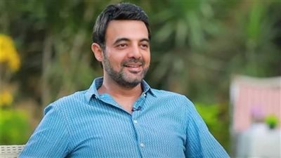 عمرو محمود ياسين ينتهي من كتابة 10 حلقات بمسلسل 