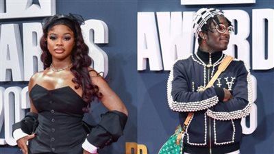 القصة الكاملة لضرب مغنية راب شهيرة لـ حبيبها في حفل جوائز BET (فيديو)