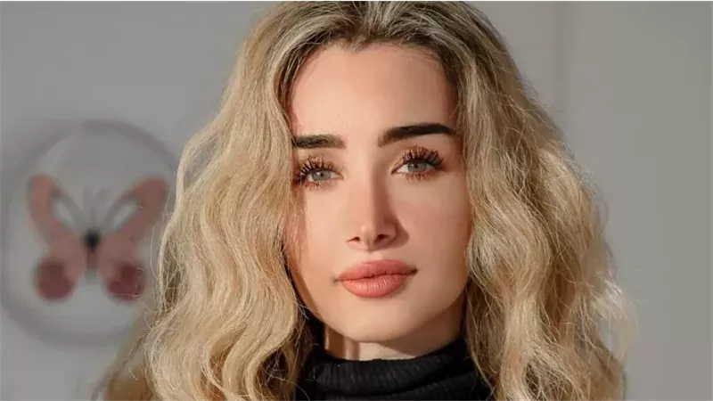 هنا الزاهد، فيتو