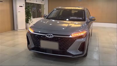 شيري تستعرض مواصفات السيارات السيدان Arrizo 8 